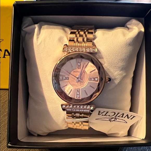 Invicta Wildflower Women’s Watch 30 mm Rose Gold  MSRP $199 main image 5